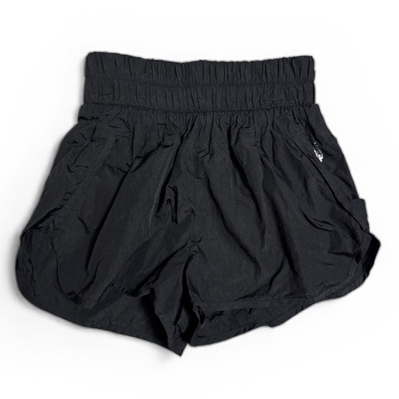 free people movement Pants - Free People Movement The Way Home short Black Size Medium